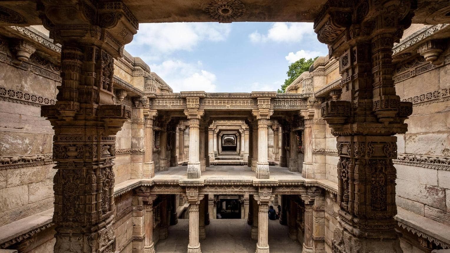 Ahmedabad Sightseeing Tour